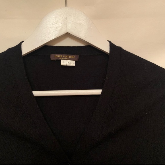 Louis Vuitton Uniformes cardigan - Picture 3 of 4
